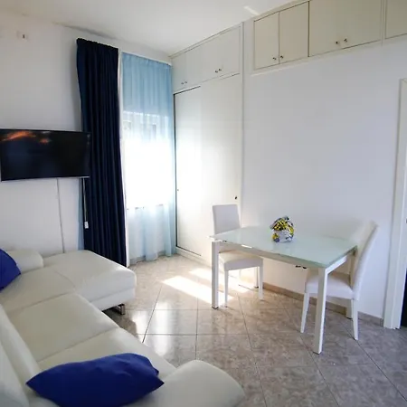 Appartement Mira Vico *